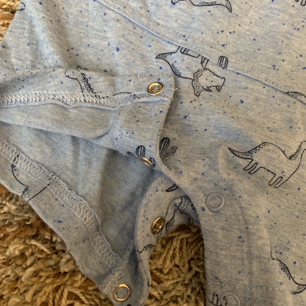 Carter’s One Piece - Picture 2 of 4